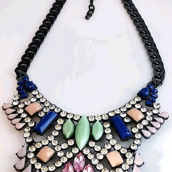 LORI GOLDSTEIN LOGO RUNWAY STATEMENT COLLAR NECKLACE PINK BLUE CRYSTAL GUNMETAL - Picture 3 of 14